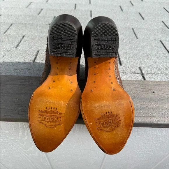 Corral Ladies Cognac Embroidery Studs Ankle Boots C3865 - Picture 7 of 8